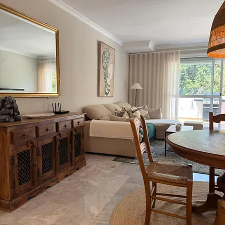 West-facing Penthouse Roof Terrace Overlooking Pool Walk To Tennis And Golf In Benavista * Estepona