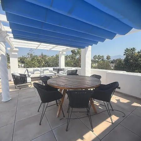 Apartment West-Facing Penthouse Roof Terrace Overlooking Pool Walk To Tennis And Golf *