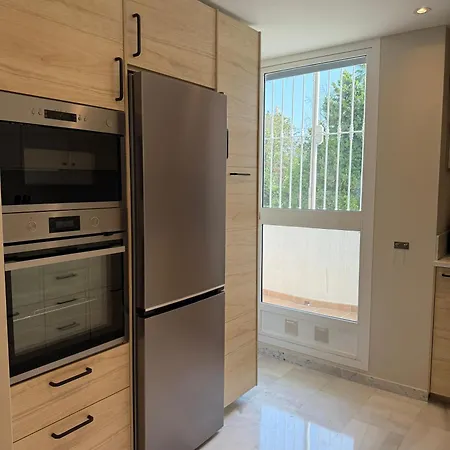 Apartment West-Facing Penthouse Roof Terrace Overlooking Pool Walk To Tennis And Golf *
