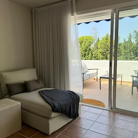 Apartment West-Facing Penthouse Roof Terrace Overlooking Pool Walk To Tennis And Golf *